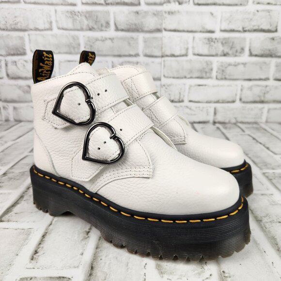 Dr. Martens Devon Heart Women's Size 7 White Milled Nappa Leather Platform Boots - Picture 1 of 11